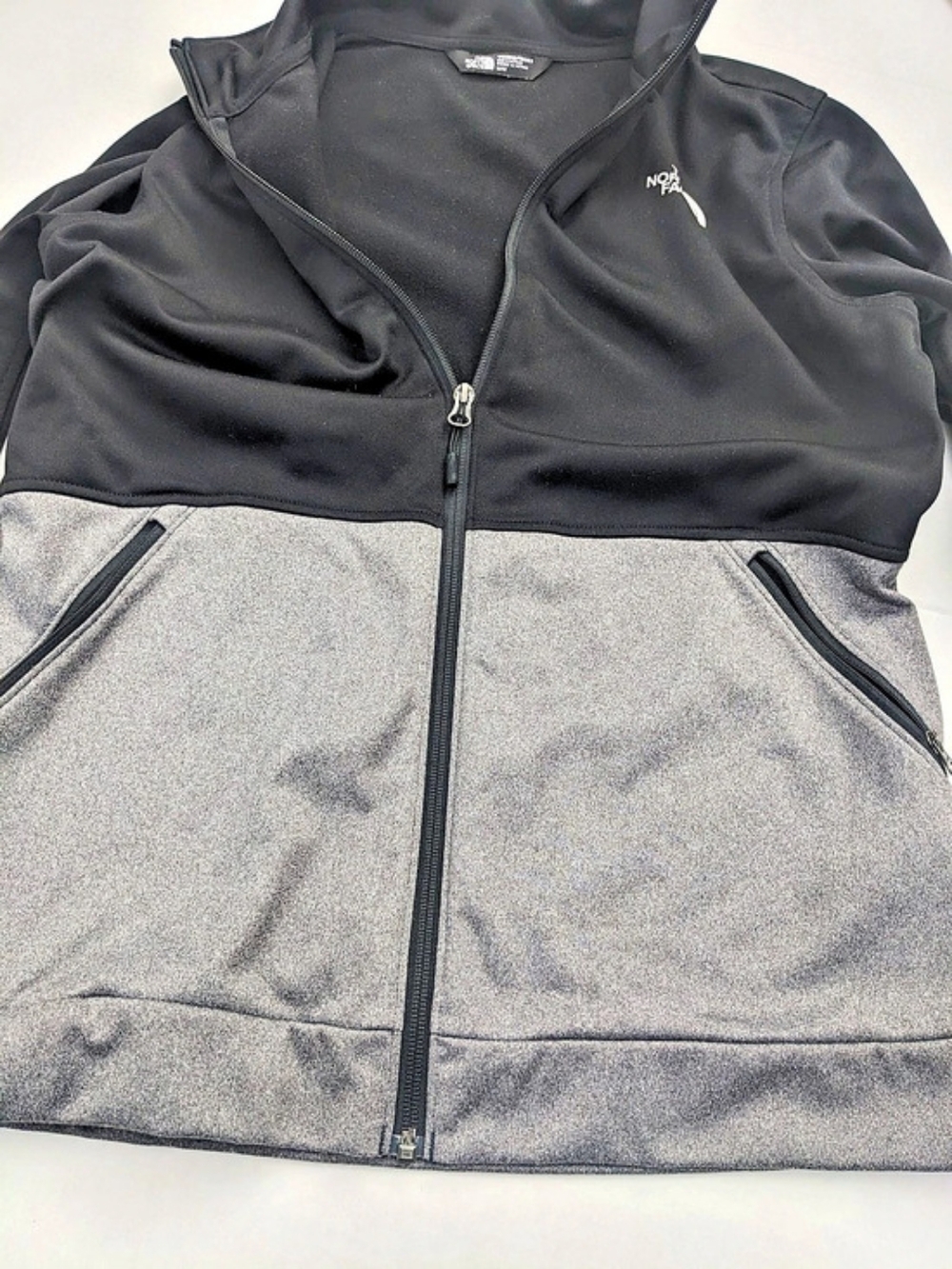 The North Face Color Block Performance Jacket - Picture 6 of 10